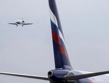 Εξηγήσεις ζητά η Μόσχα από το Λονδίνο για αδικαιολόγητη έρευνα σε αεροσκάφος της Aeroflot